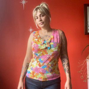 modern 60s style retro 60s floral